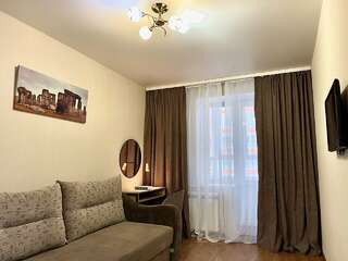 Апартаменты Tomsk House Томск Двухместный номер с 2 отдельными кроватями и балконом-3